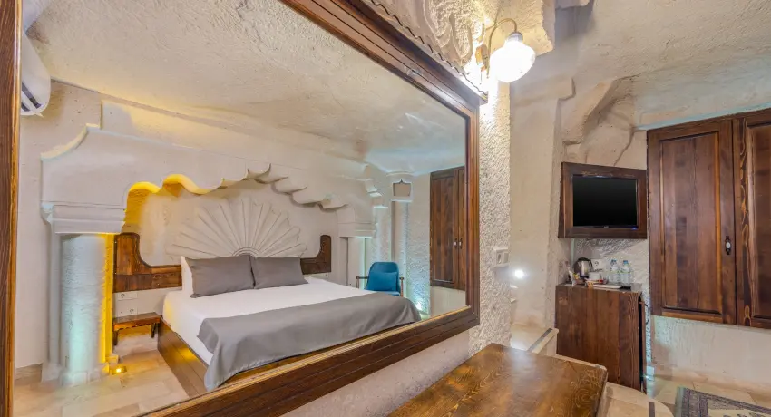 Room No: 203